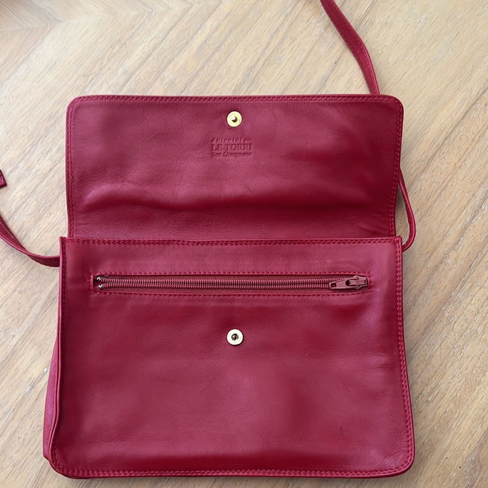 Small Italian leather Red clutch - Picture 6 of 8